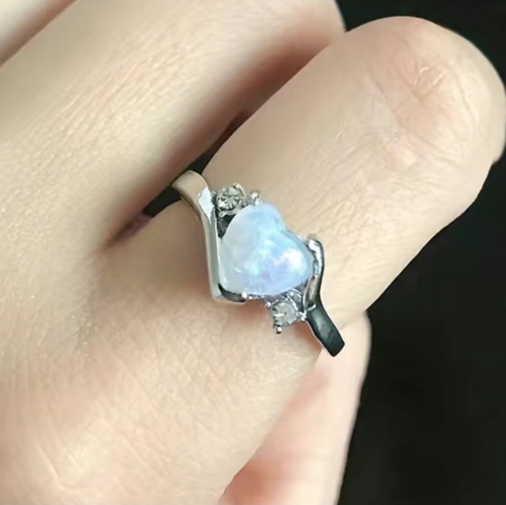 Heart Shaped Moonstone Ring